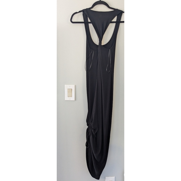Sweaty Betty Weekend Twist Back Dress - Picture 10 of 10